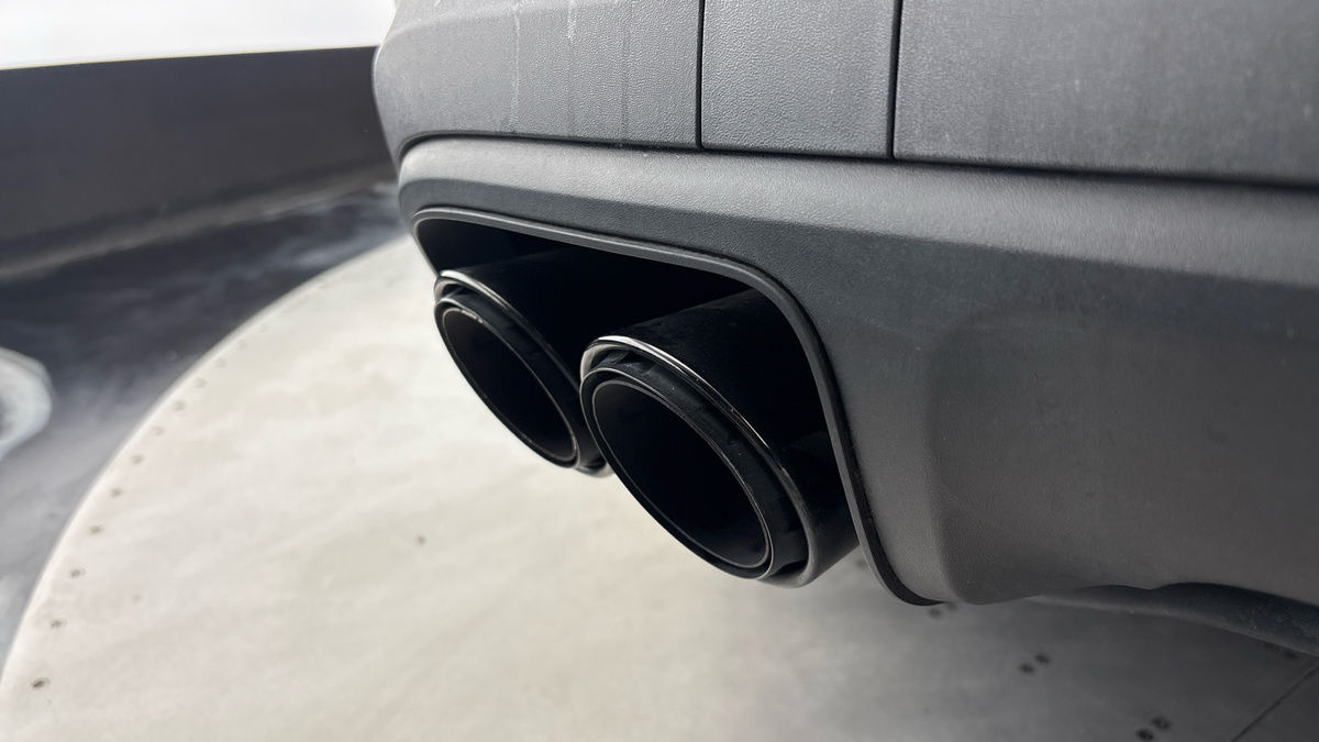 Porsche Cayenne Image 45