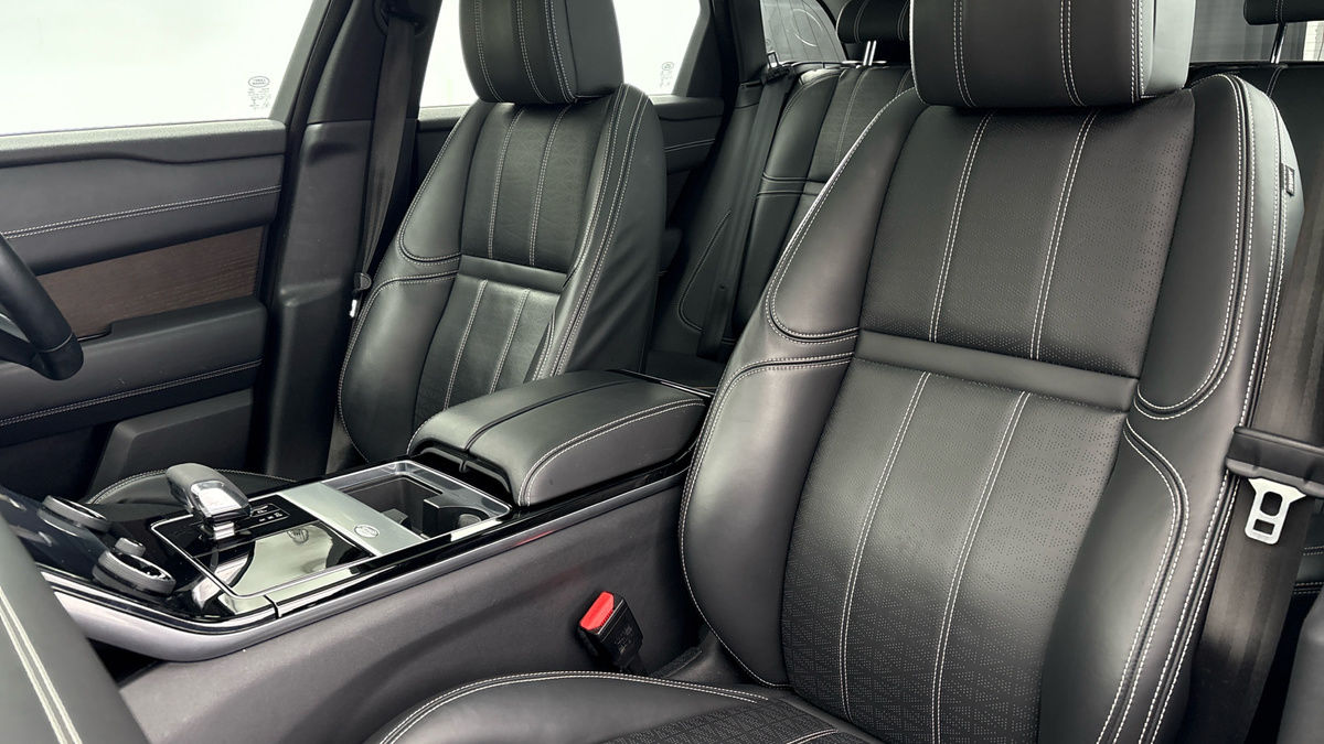 Land Rover Range Rover Velar Image 7