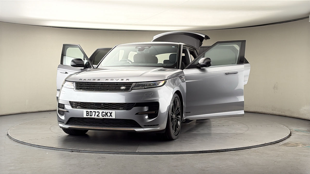 More views of Land Rover Range Rover Sport