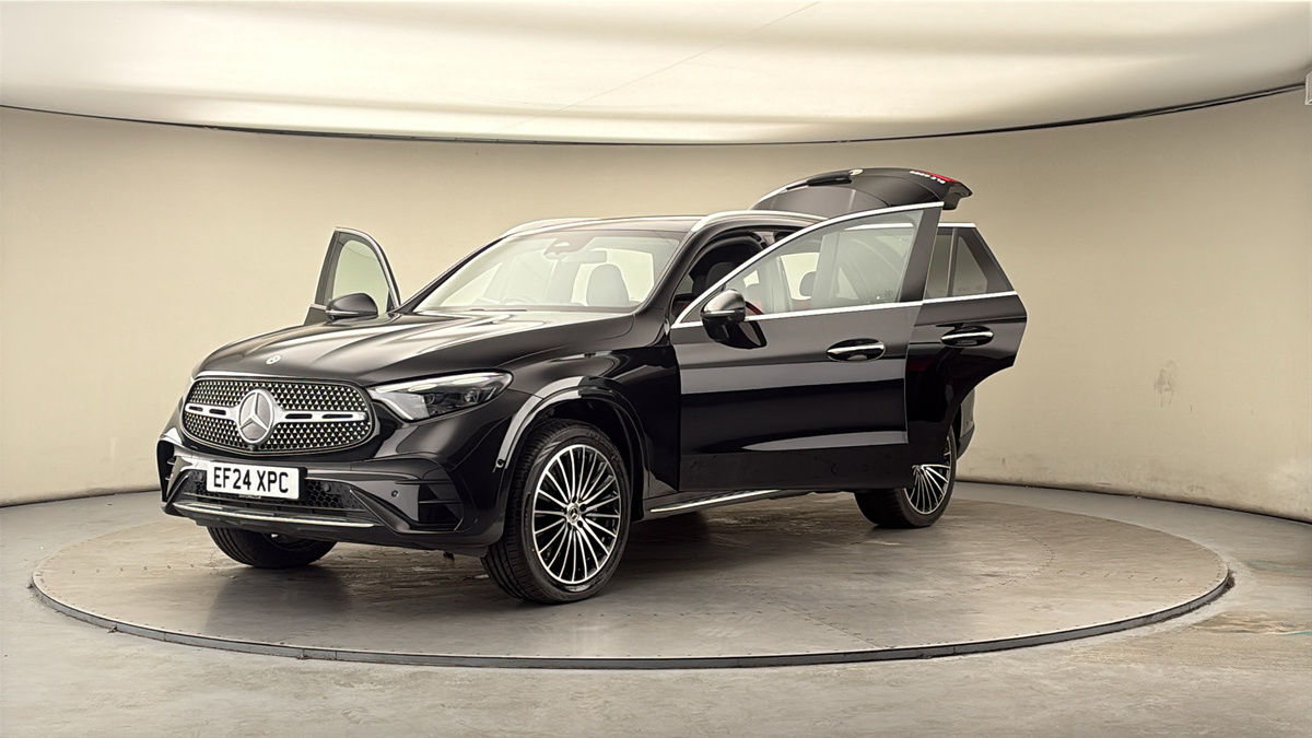 More views of Mercedes-Benz GLC