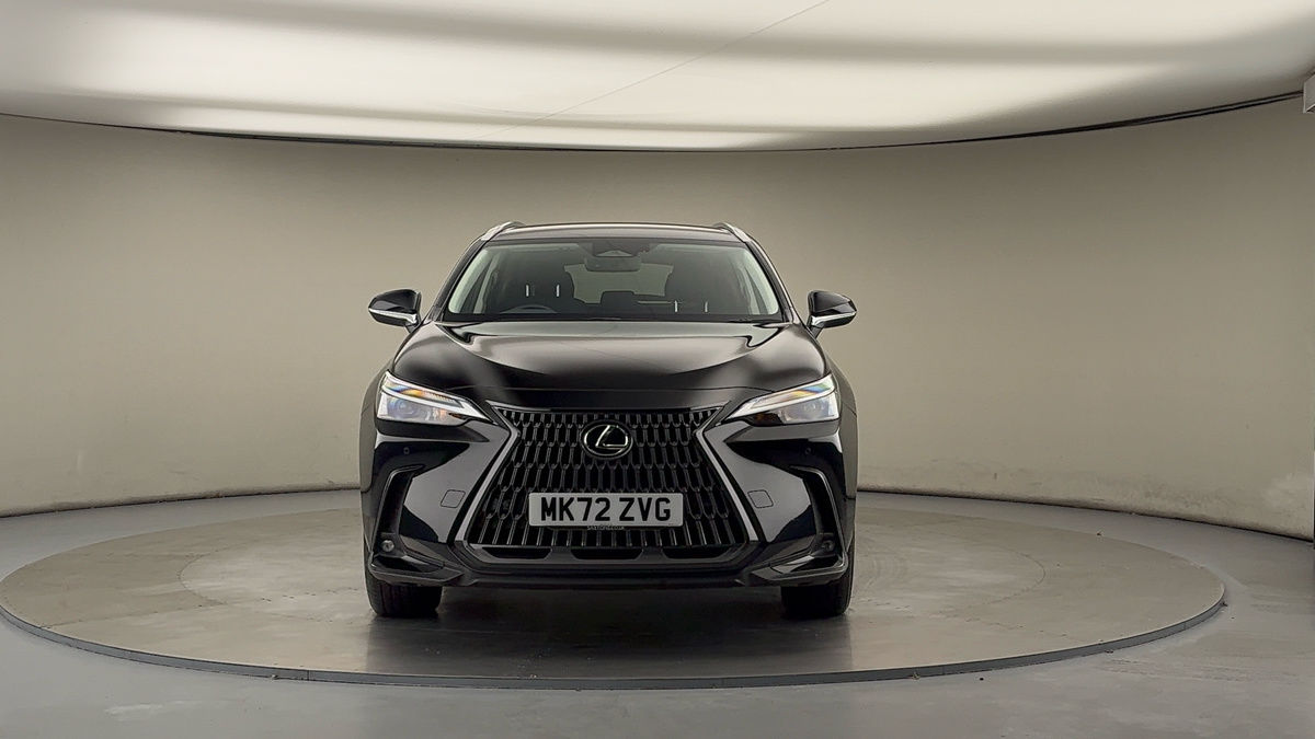 Lexus NX Image 3