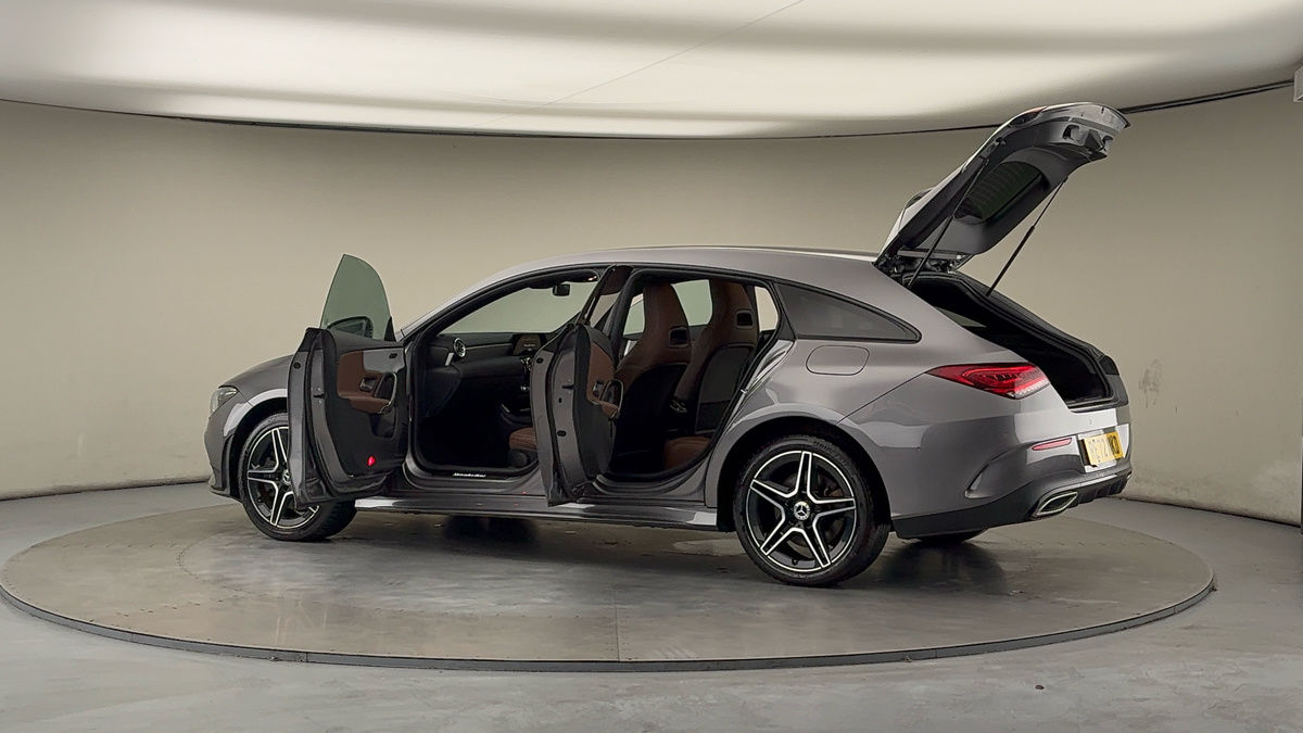 More views of Mercedes-Benz CLA