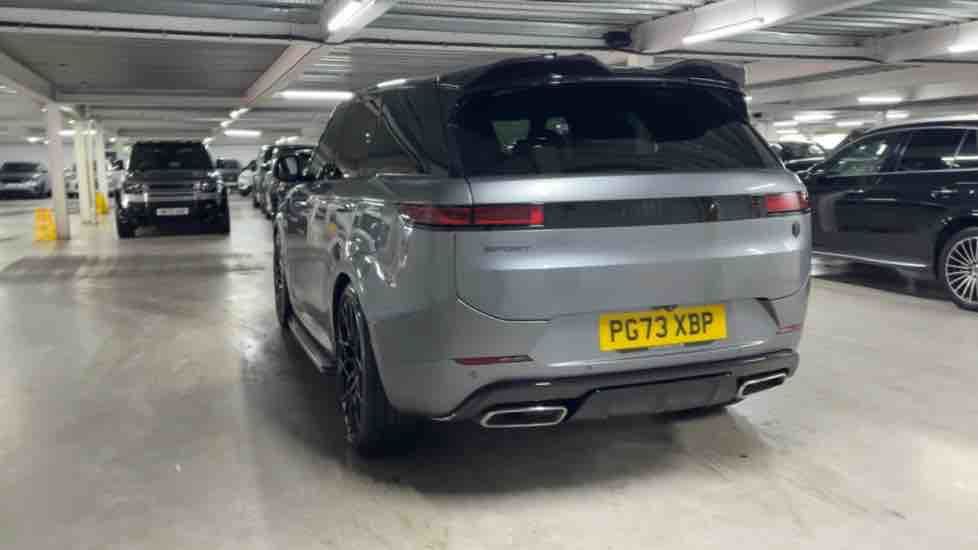 More views of Land Rover Range Rover Sport