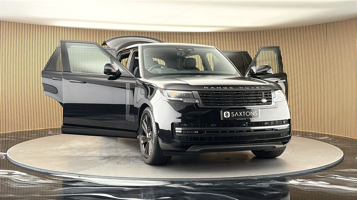 More views of Land Rover Range Rover