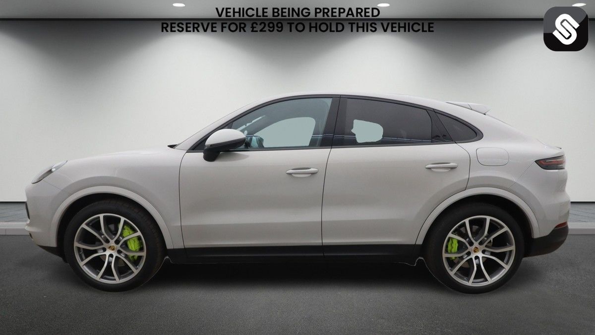 Porsche Cayenne Image 6