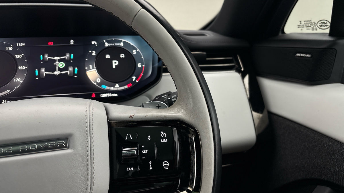 Land Rover Range Rover Sport Image 14