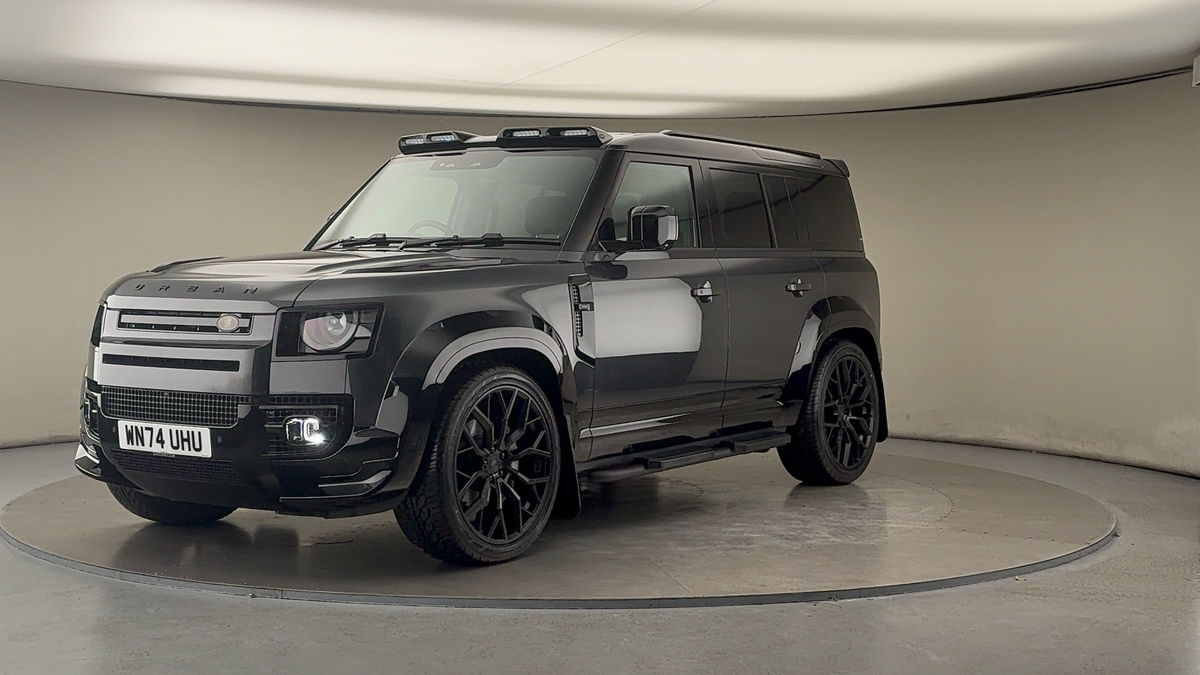 More views of Land Rover Defender 110