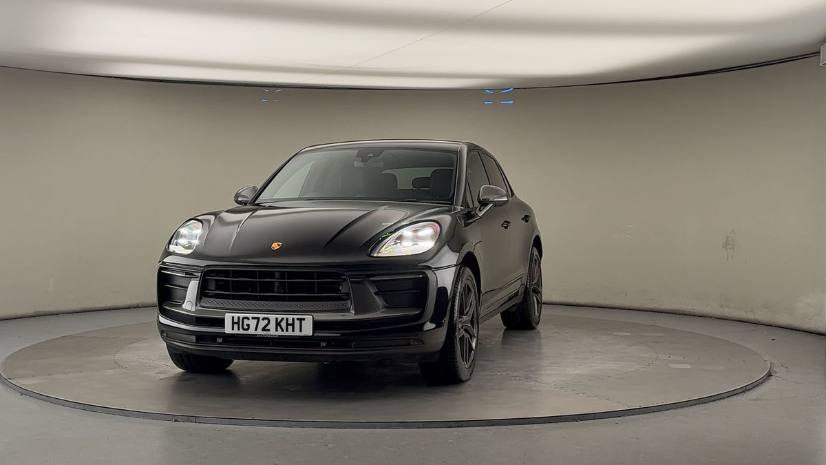More views of Porsche Macan