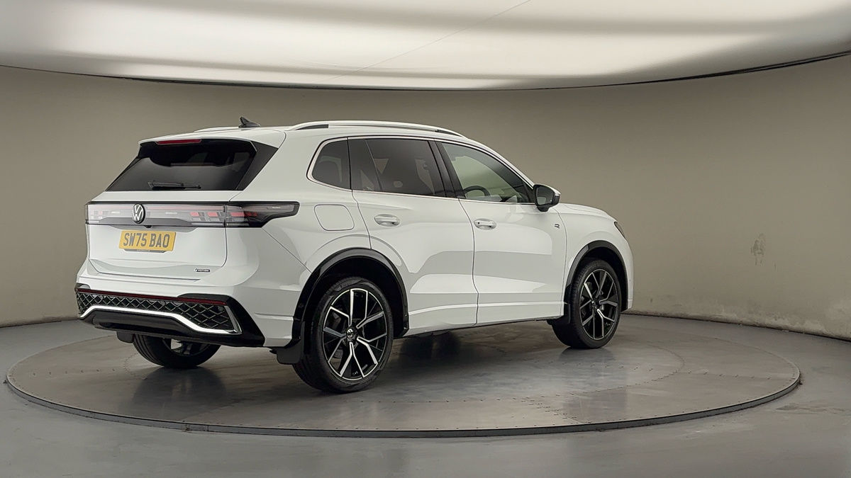 Volkswagen Tiguan Image 21