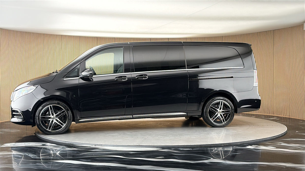 More views of Mercedes-Benz V Class