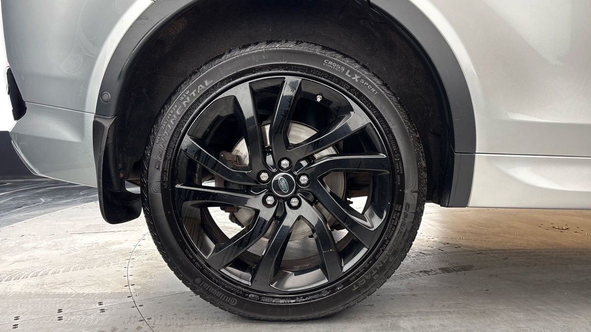 Land Rover Discovery Sport Image 10