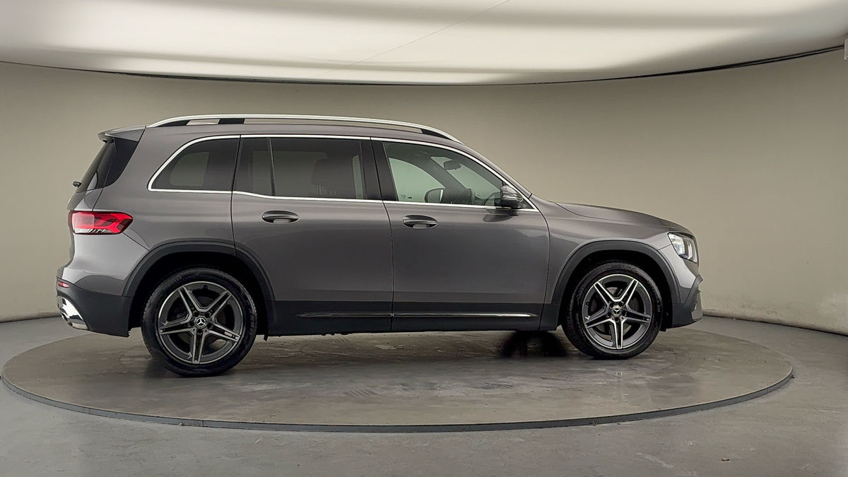 More views of Mercedes-Benz GLB