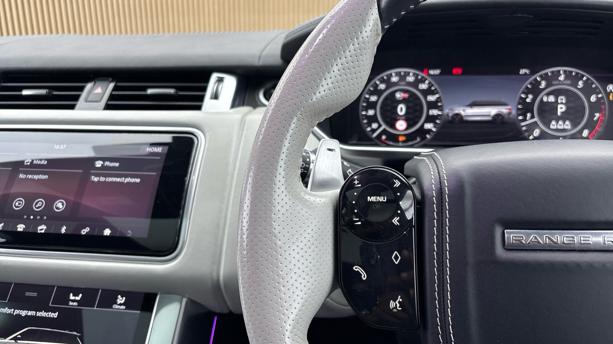 Land Rover Range Rover Sport Image 13
