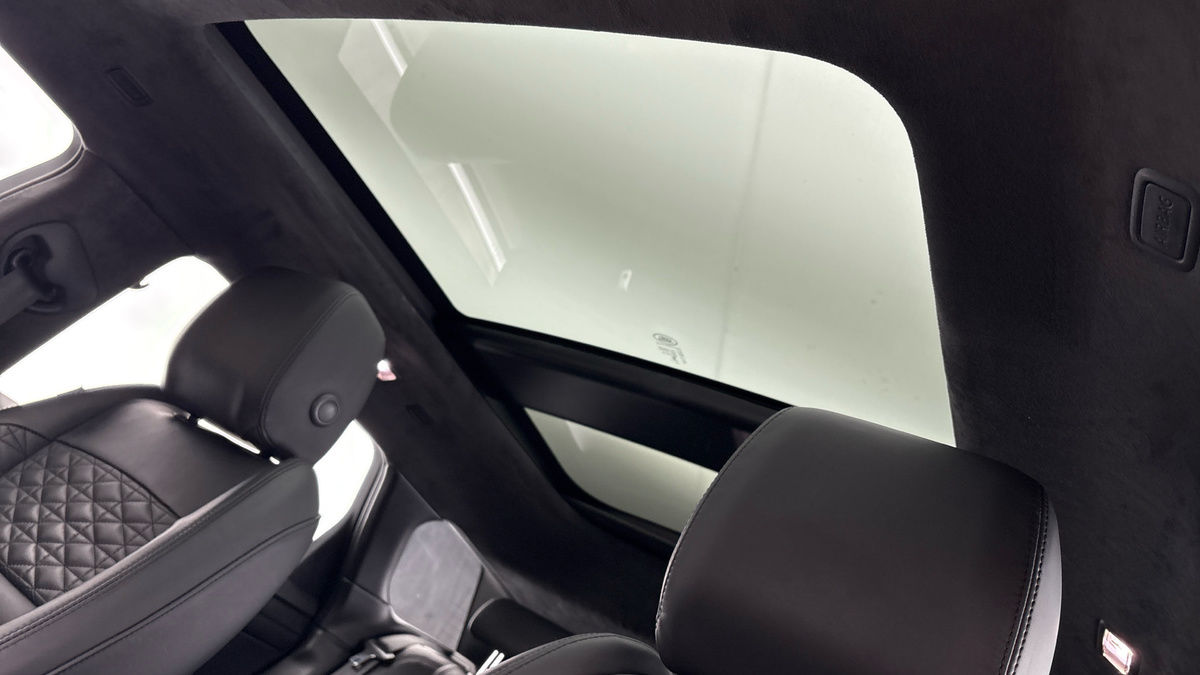 Land Rover Range Rover Evoque Image 6