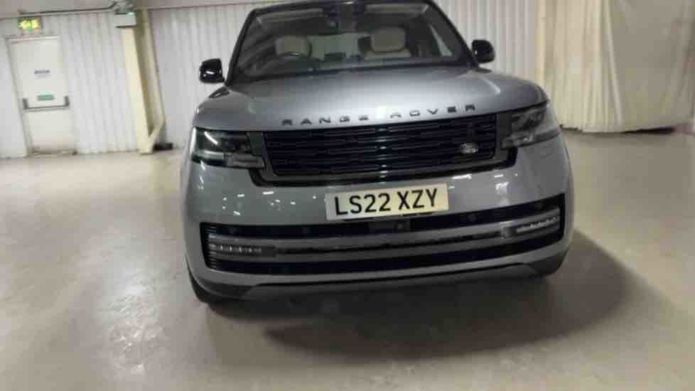 More views of Land Rover Range Rover