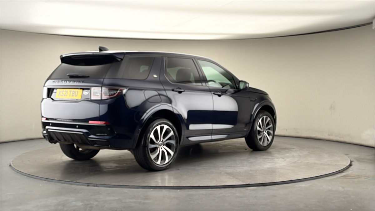 Land Rover Discovery Sport Image 21