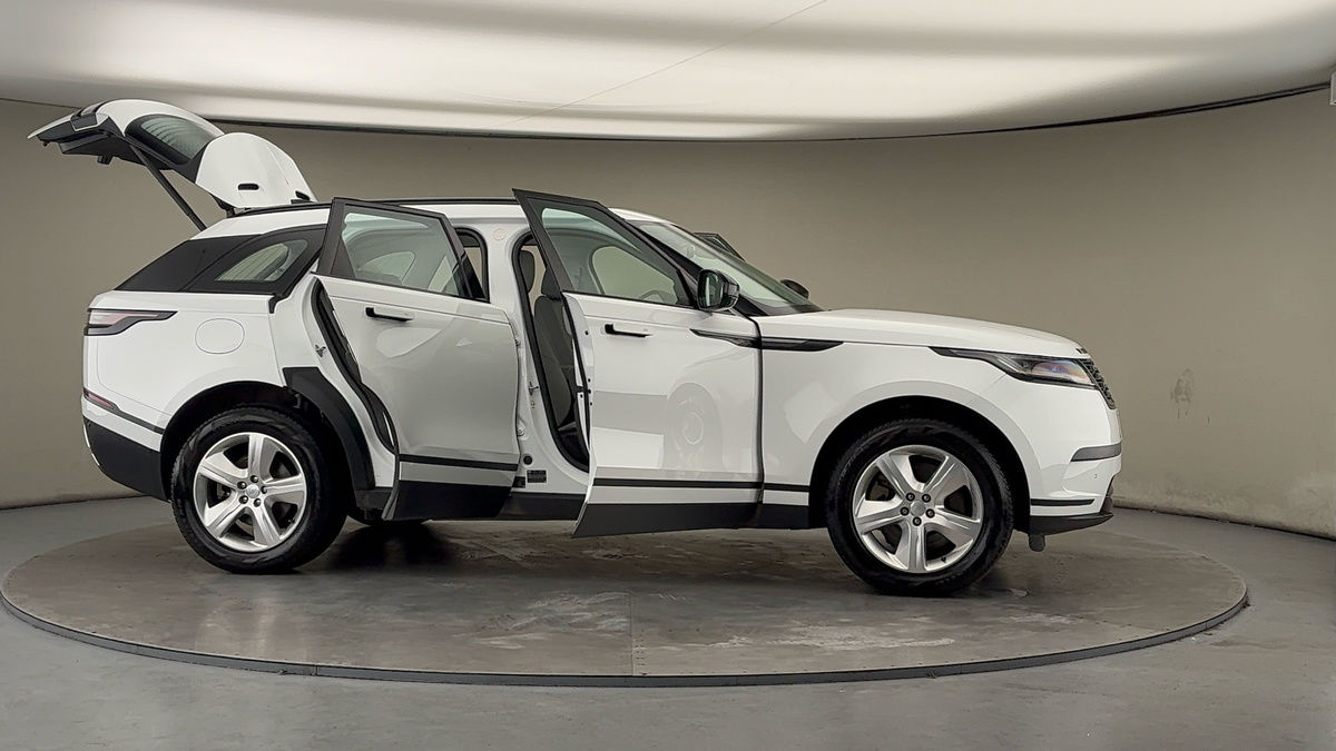 More views of Land Rover Range Rover Velar