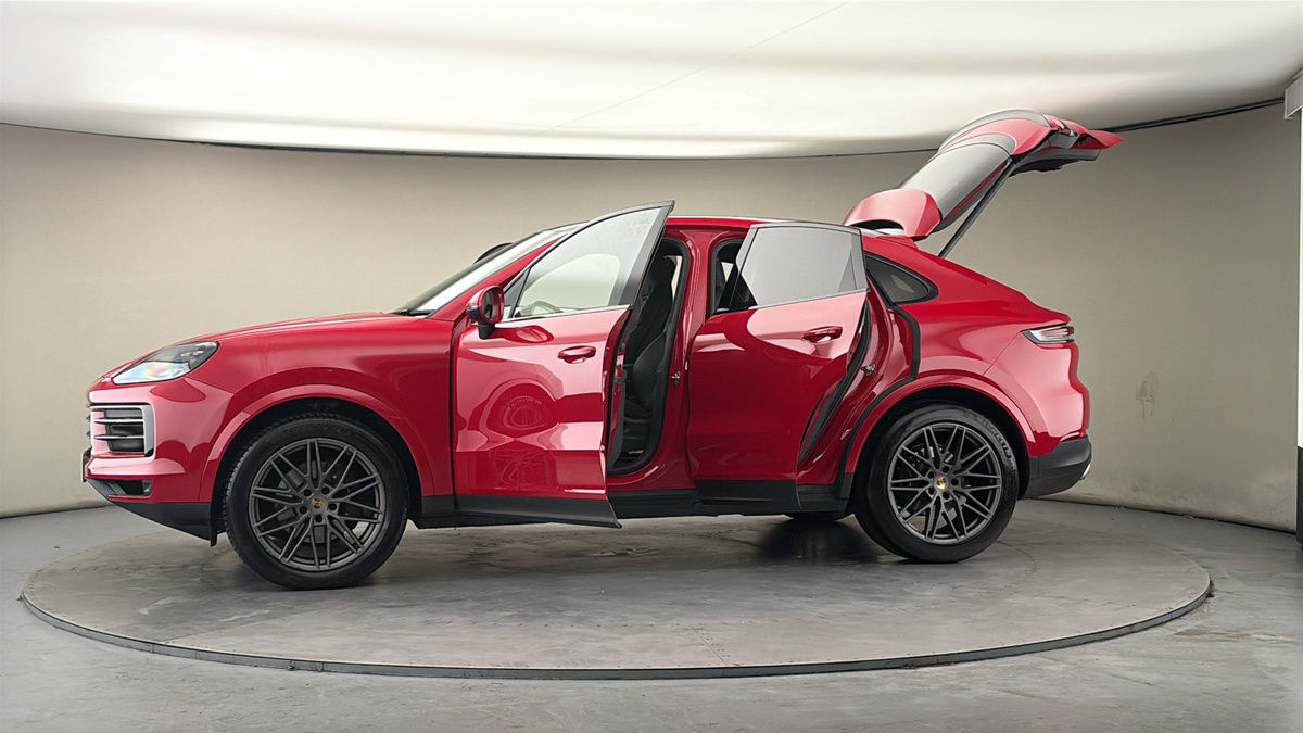 More views of Porsche Cayenne