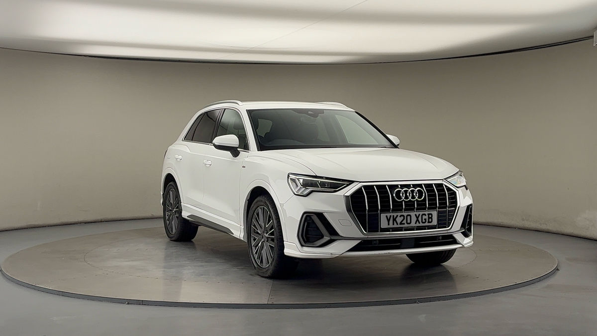 More views of Audi Q3