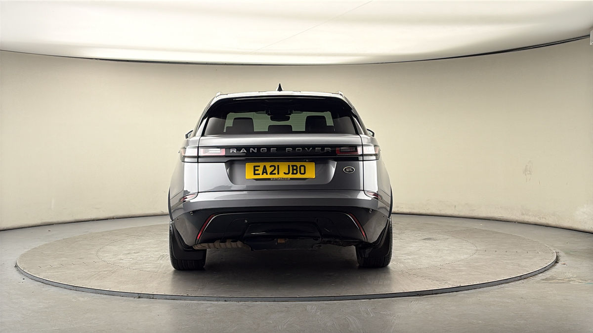Land Rover Range Rover Velar Image 4