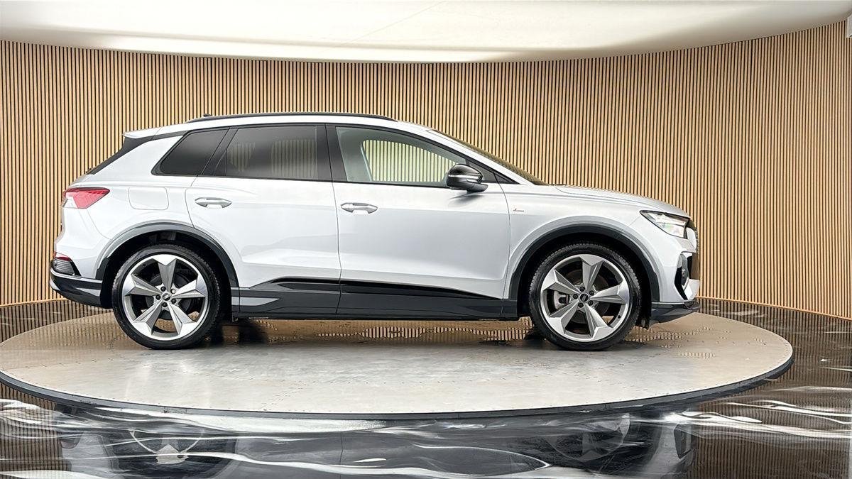 More views of Audi Q4 e-tron