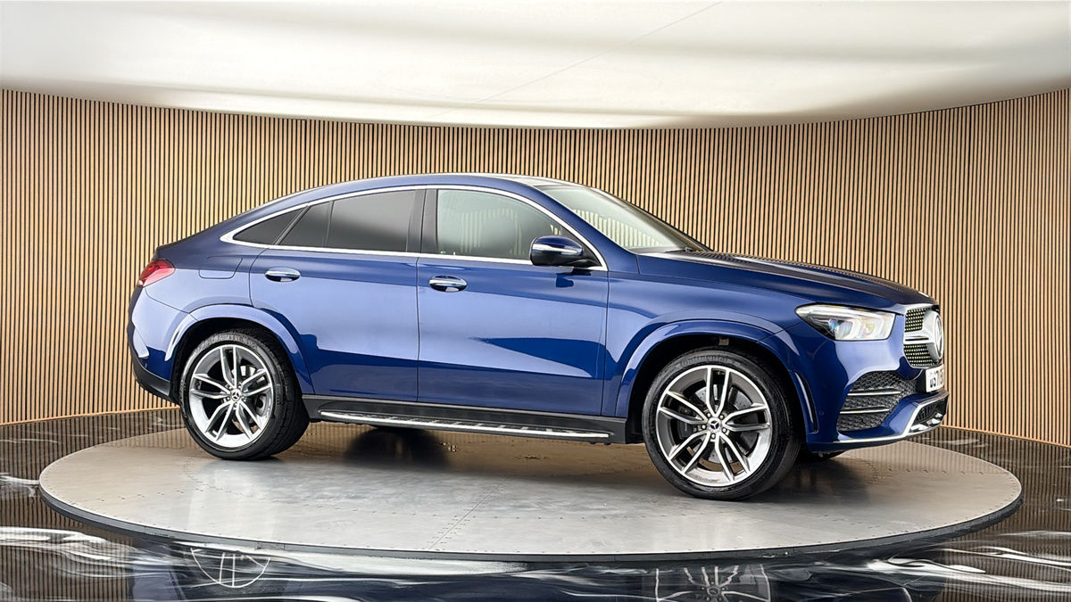 More views of Mercedes-Benz GLE
