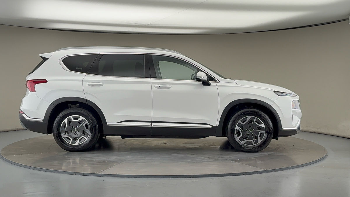 Hyundai Santa Fe Image 16
