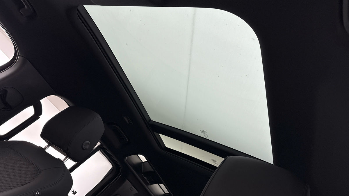 Land Rover Defender 110 Urban Image 6