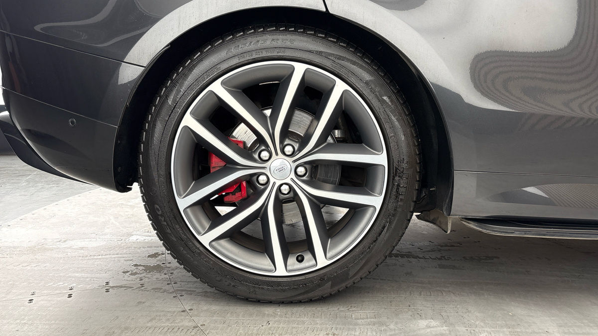 Land Rover Range Rover Sport Image 10