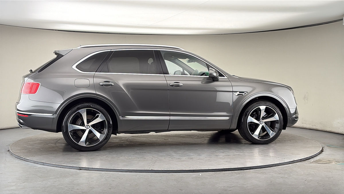 More views of Bentley Bentayga