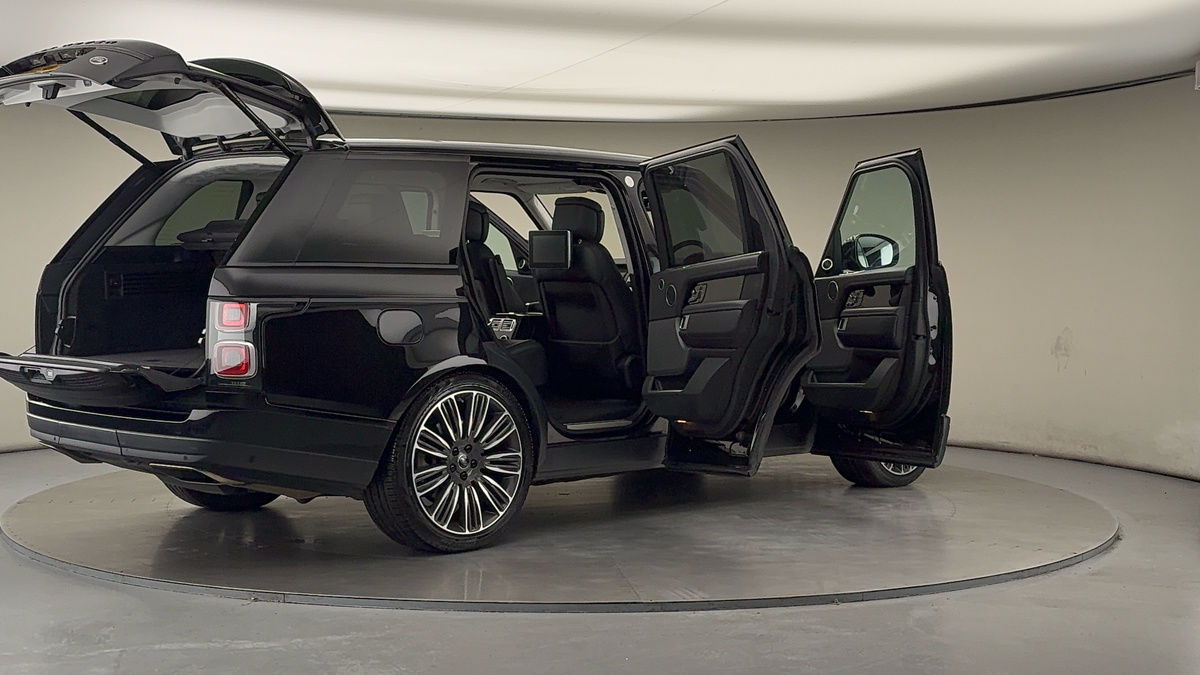 More views of Land Rover Range Rover