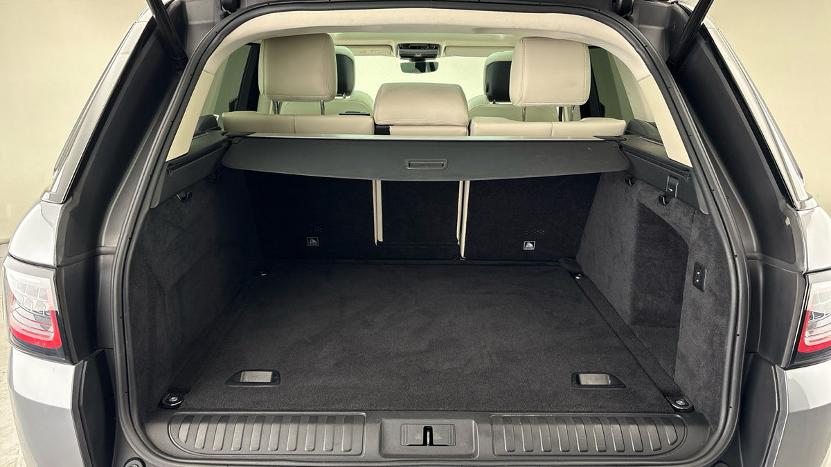 Land Rover Range Rover Sport Image 11