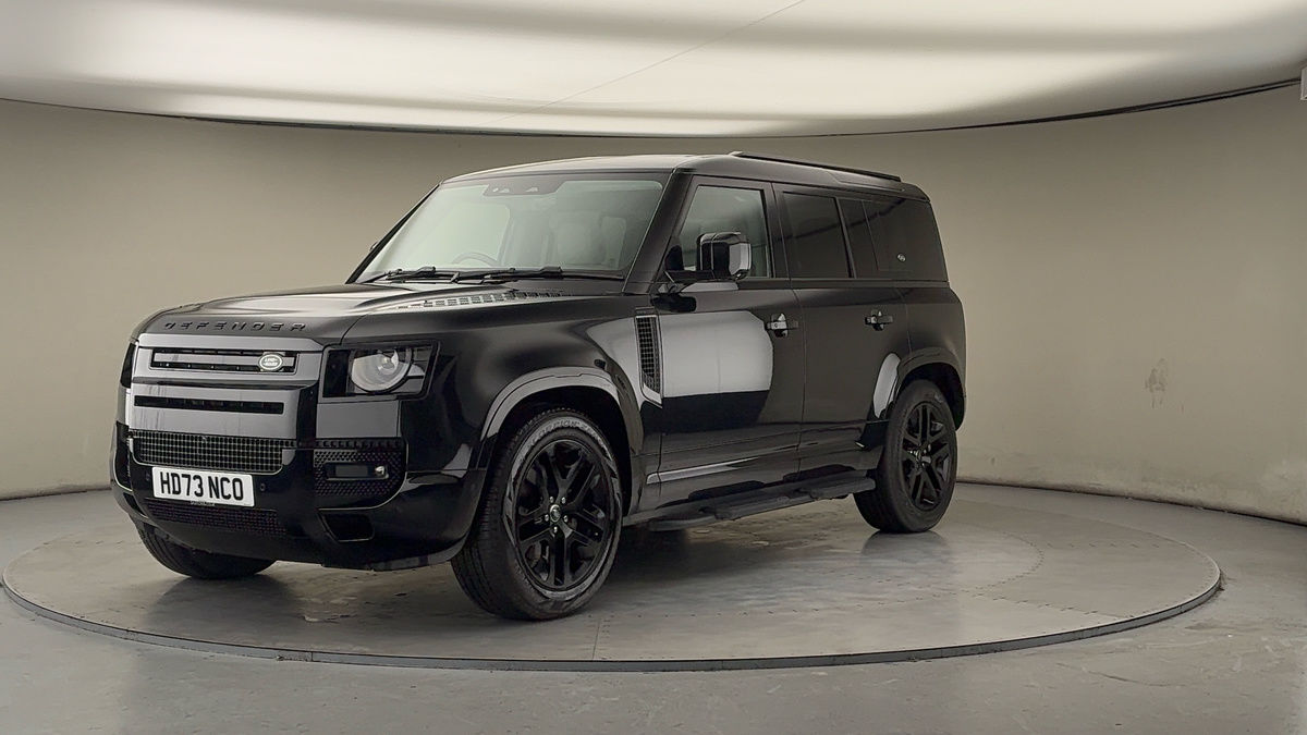 More views of Land Rover Defender 110