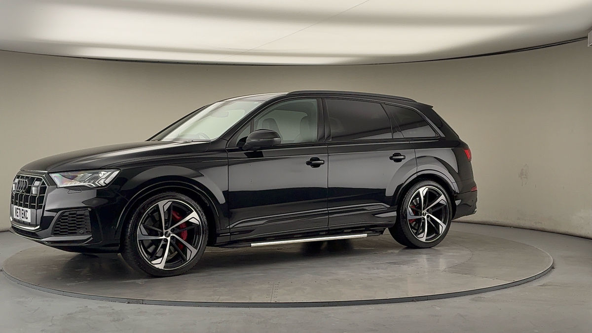 More views of Audi SQ7