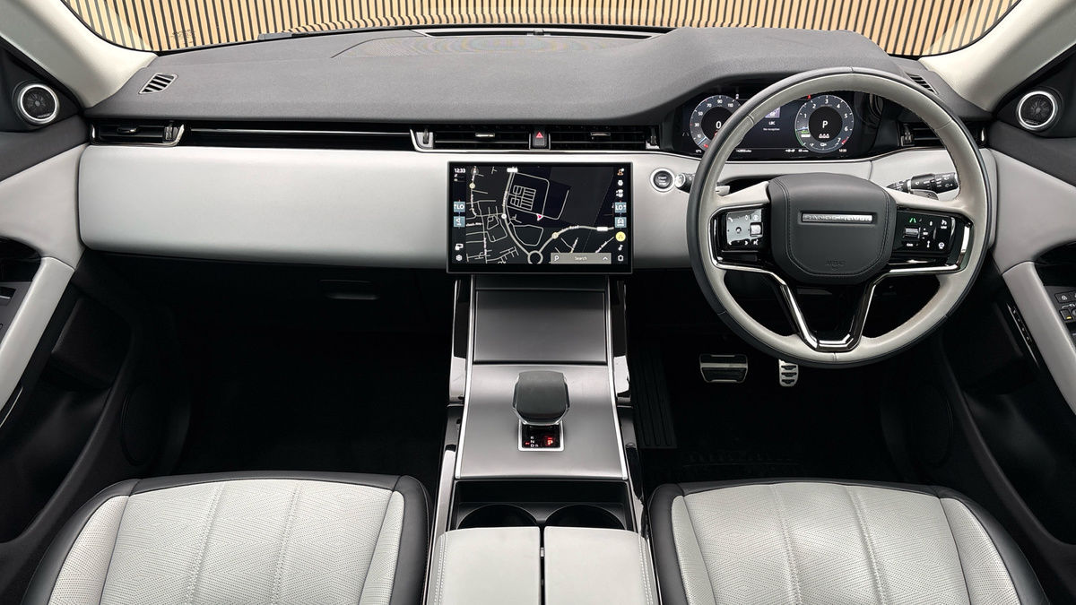 Land Rover Range Rover Evoque Image 12