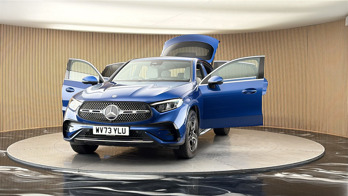 More views of Mercedes-Benz GLC