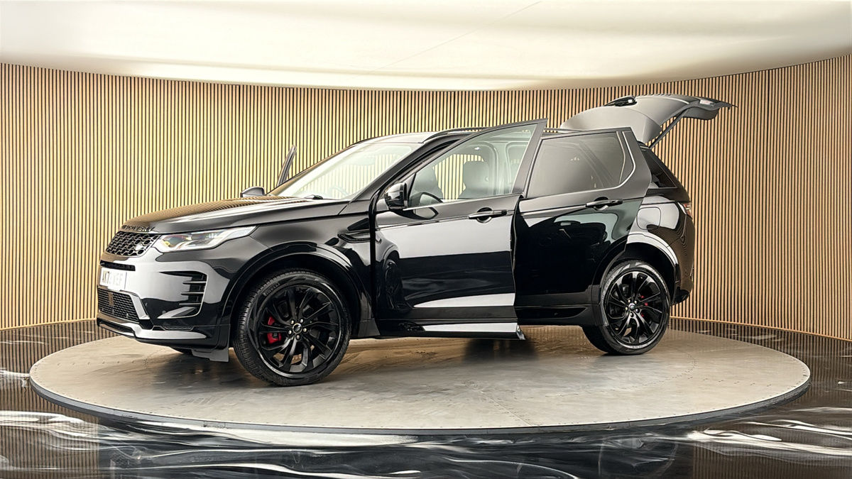 More views of Land Rover Discovery Sport