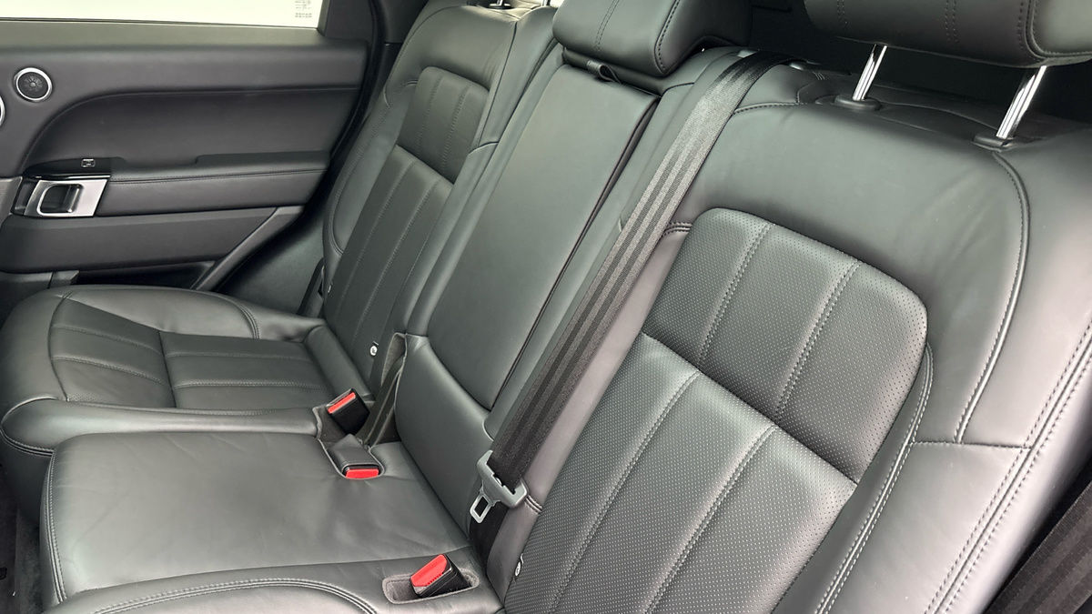 Land Rover Range Rover Sport Image 8