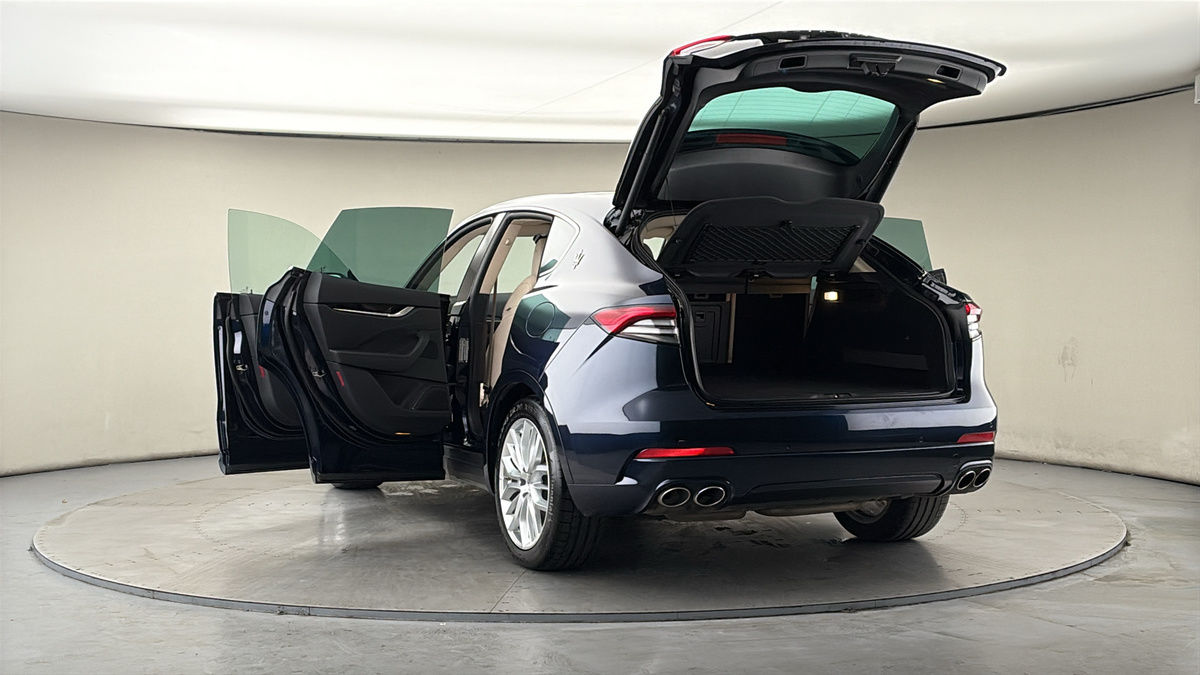 More views of Maserati Levante