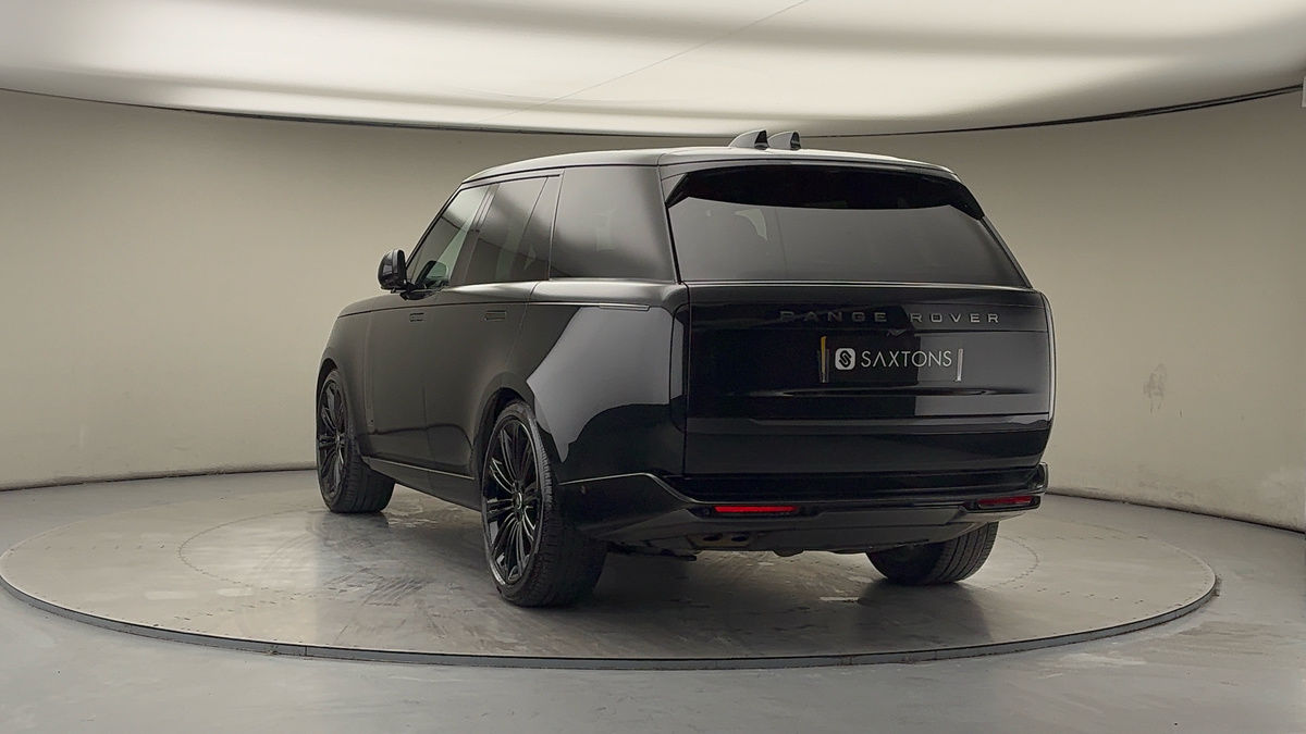 More views of Land Rover Range Rover