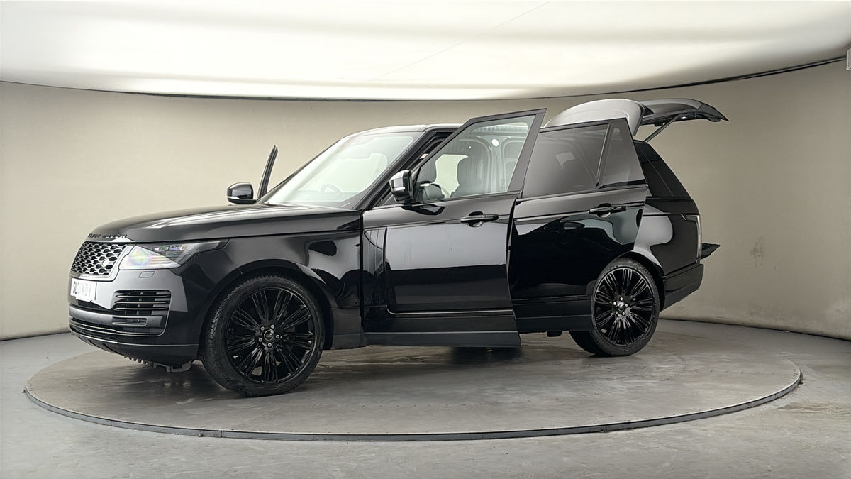 More views of Land Rover Range Rover