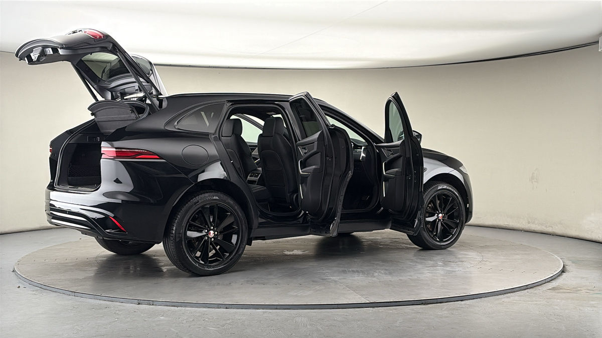 More views of Jaguar F-PACE