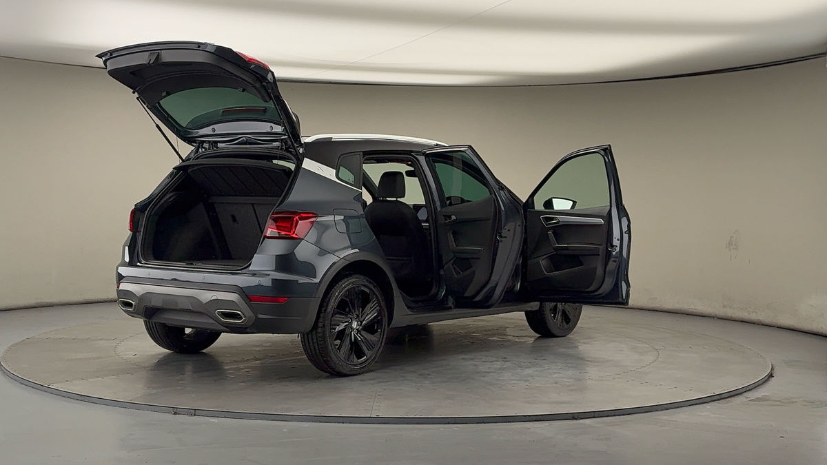 More views of SEAT Arona