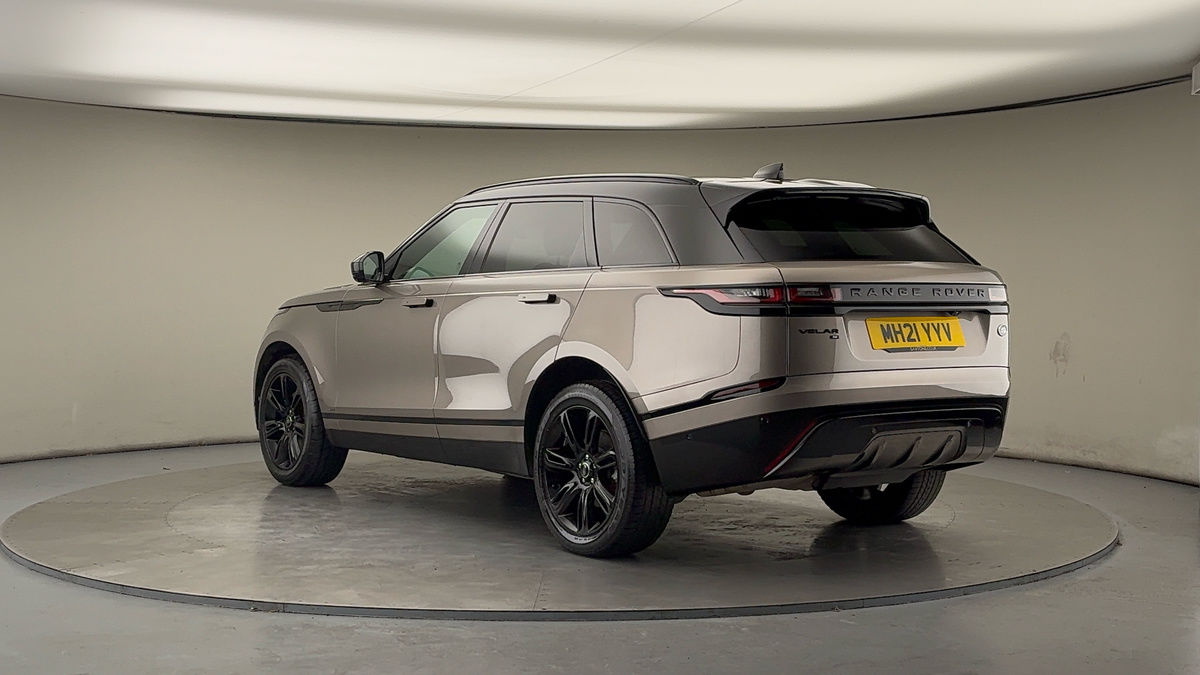 Land Rover Range Rover Velar Image 2