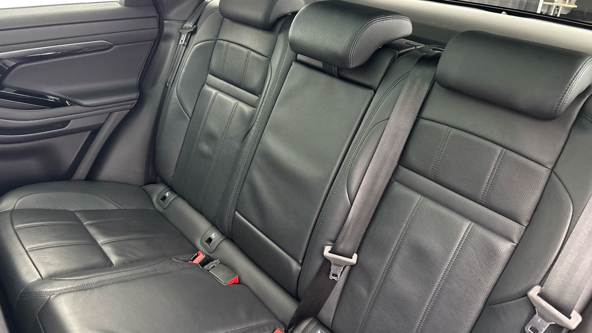 Land Rover Range Rover Evoque Image 8