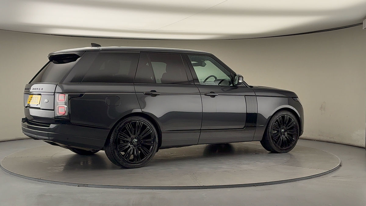 More views of Land Rover Range Rover