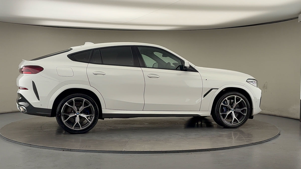 More views of BMW X6