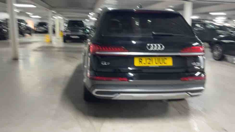 More views of Audi Q7