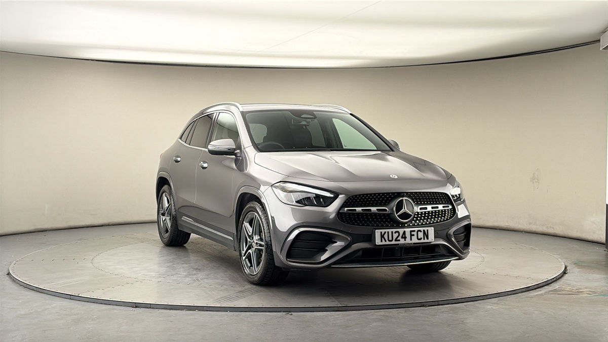 More views of Mercedes-Benz GLA