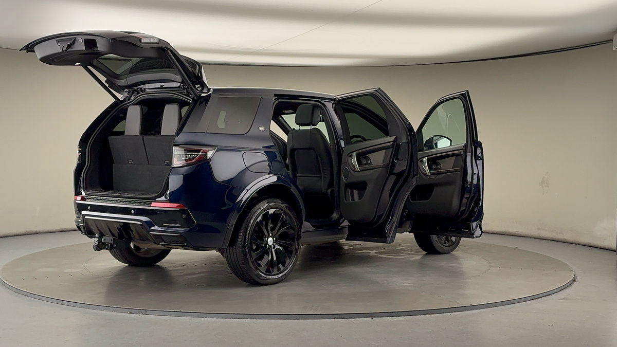 More views of Land Rover Discovery Sport